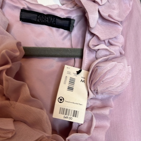NWT - Forenza - Blouse Women Small Pink Ruffle V-Neck Sleeveless Casual - Picture 3 of 4